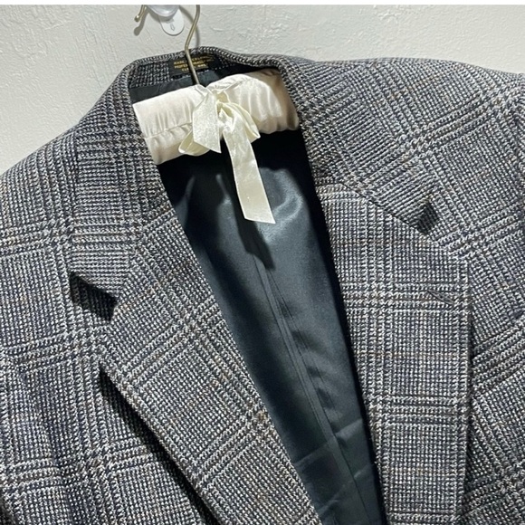 Vtg OSCAR DE LA RENTA Men’s Charcoal Houndstooth Plaid Sport Wool Coat Size 41S - Picture 3 of 10